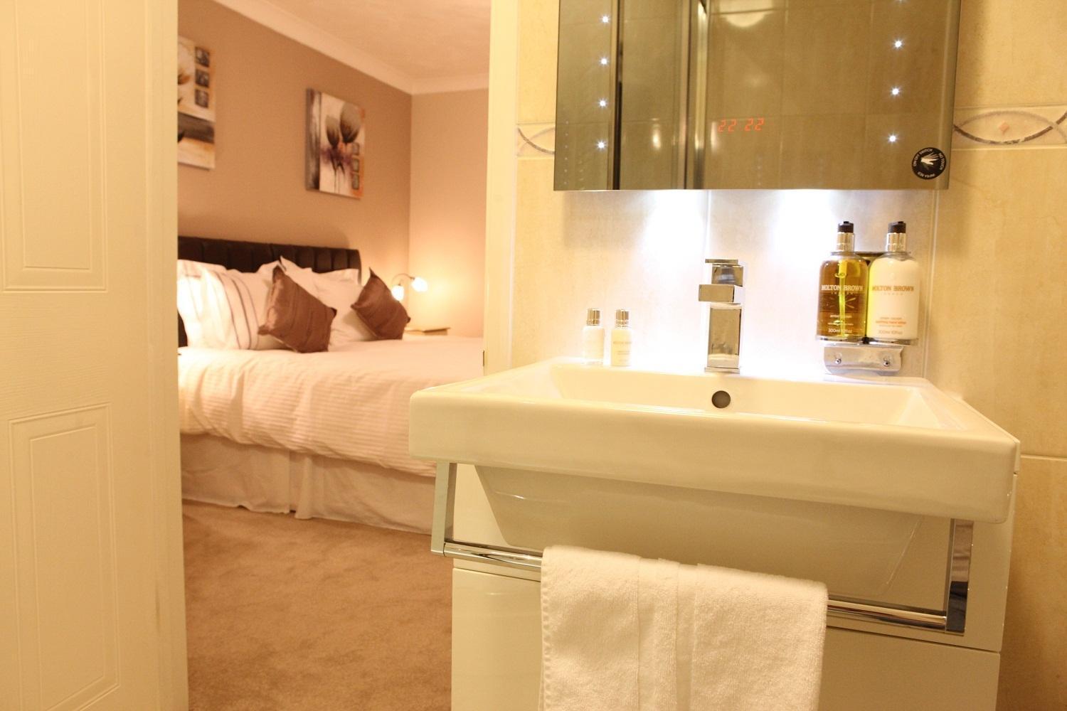 Linden Bed & Breakfast Hillington Экстерьер фото